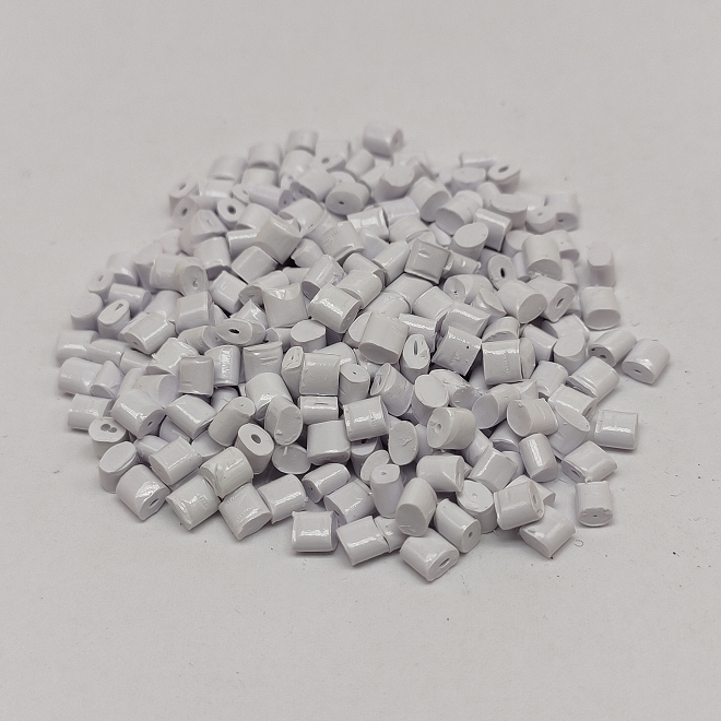 PCABS白色合金阻燃工程塑料.png